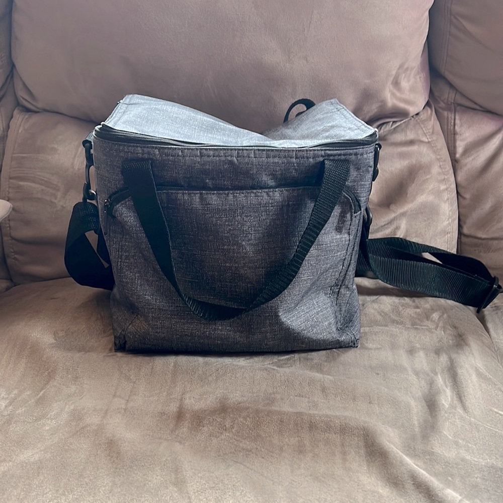 Thirty-one charcoal crosshatch thermal tote